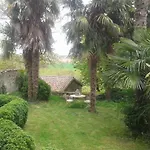 Beautiful House With Character In Village With Garden 펜션 La Sauvetat (Gers)