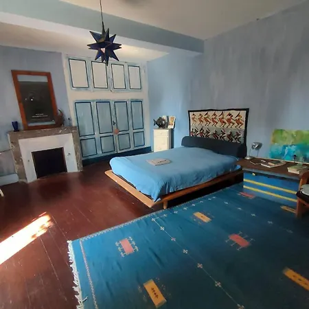 Beautiful House With Character In Village With Garden * La Sauvetat (Gers)