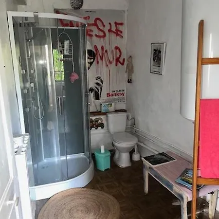 Beautiful House With Character In Village With Garden Casa de Férias