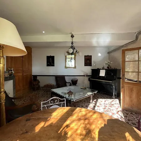 Beautiful House With Character In Village With Garden Holiday home La Sauvetat (Gers)