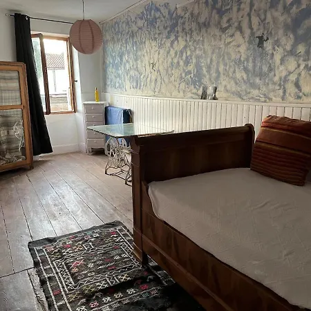 Beautiful House With Character In Village With Garden *